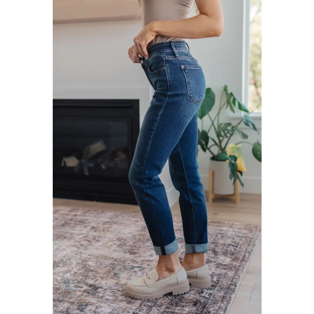 Dark wash Judy Blue slim fit jeans with 4 way stretch mid rise and optional cuff. Size inclusive from 0–24W