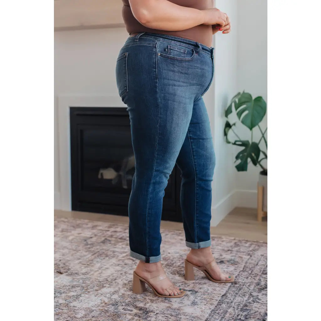 Dark wash Judy Blue slim fit jeans with 4 way stretch mid rise and optional cuff. Size inclusive from 0–24W