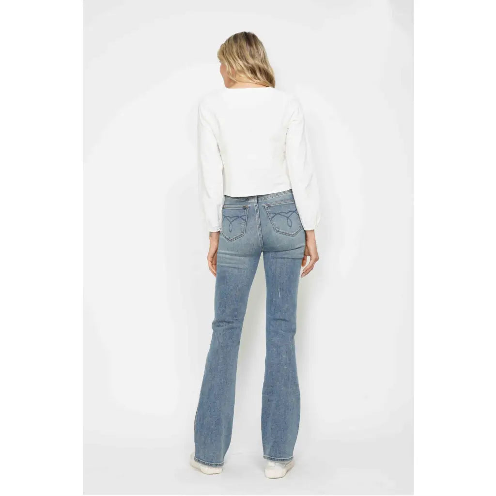 Judy Blue Tummy Control Bootcut Jeans flatter all shapes including curvy and plus sizes with embroidered pockets