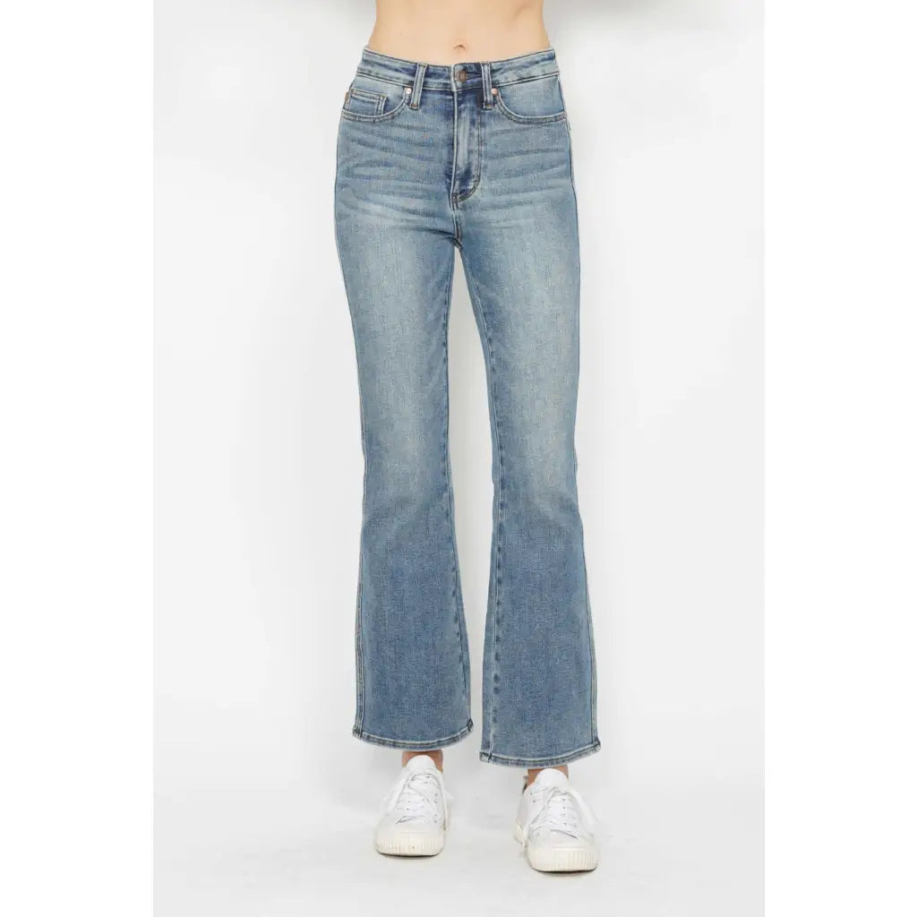 Judy Blue Tummy Control Bootcut Jeans flatter all shapes including curvy and plus sizes with embroidered pockets