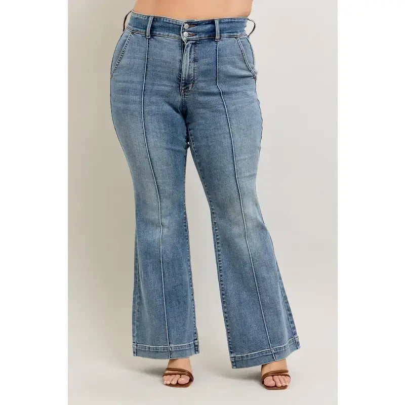 Long Legs and Lattes Flare Judy Blue jeans with high waist stretch fit seam detail. Plus size flattering boutique denim