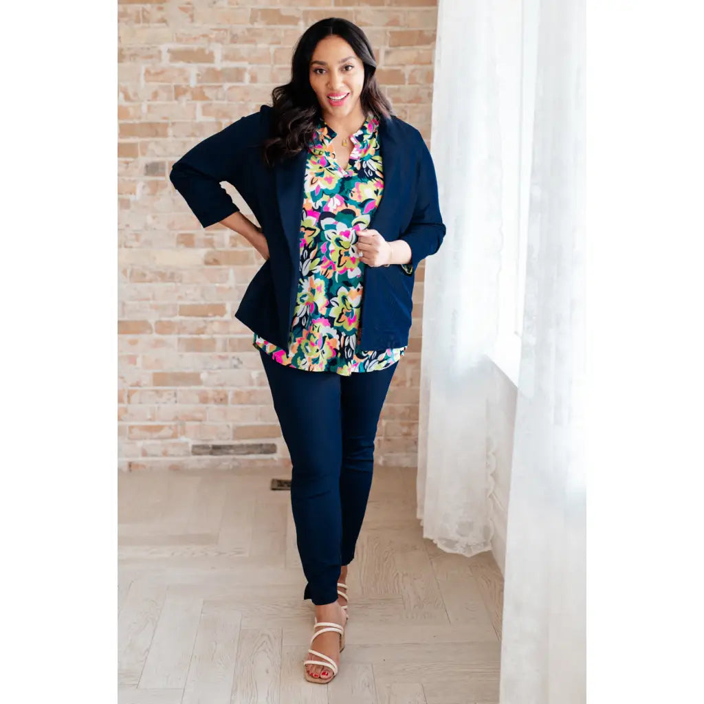 Our Magic Skinny Pants feature a high rise slim fit in ponte knit for flattering silhouette. The stretchy pull
