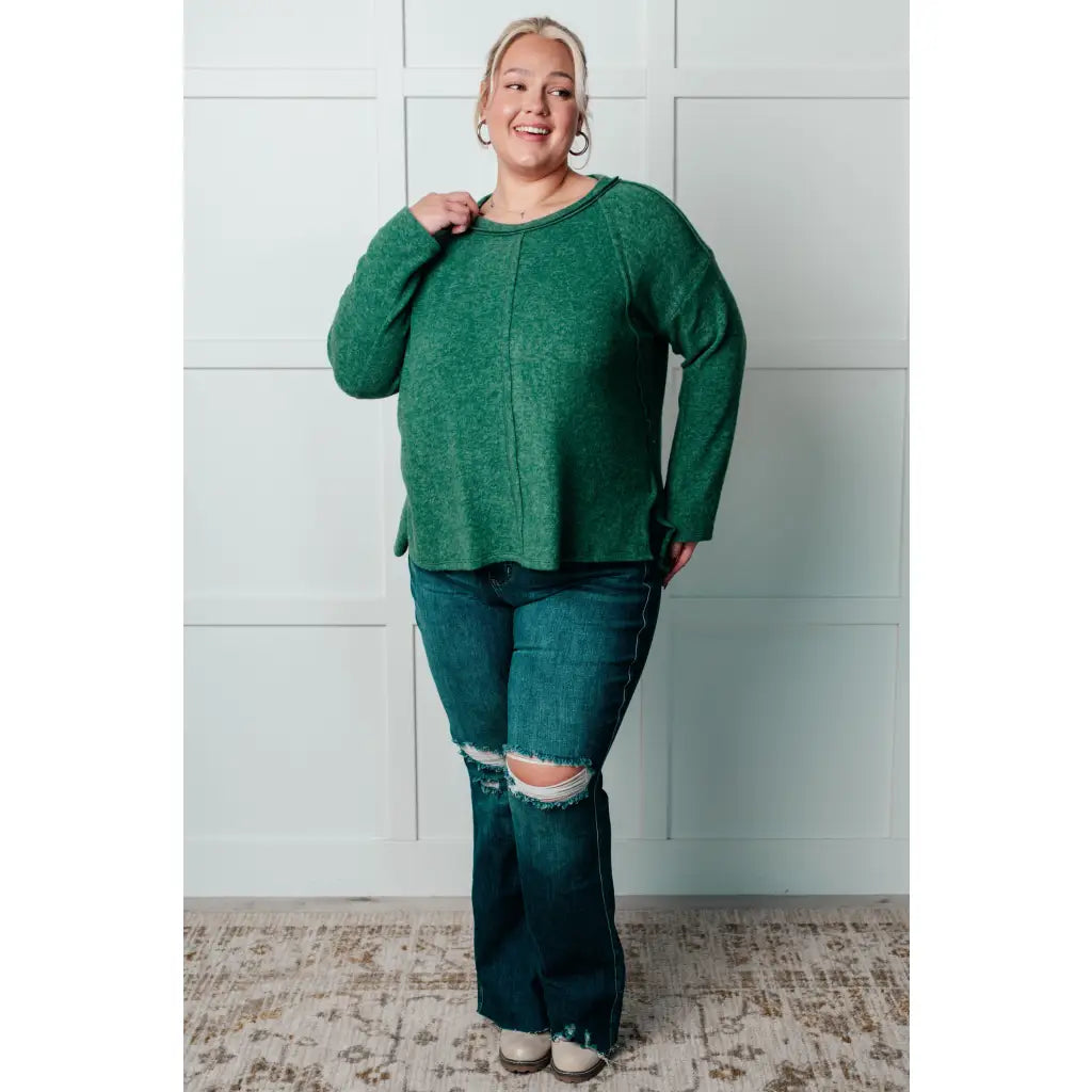 Take on the day in style and comfort with our Simply Soft Sweater Green. Made from luxurious stretchy brushed hacci
