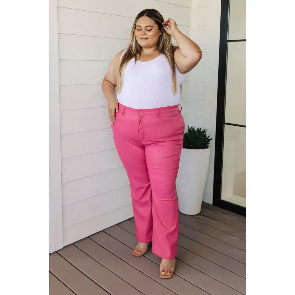 Break the rules with our Tanya Control Top Faux Leather Pants from Judy Blue! These high waisted pants feature tummy
