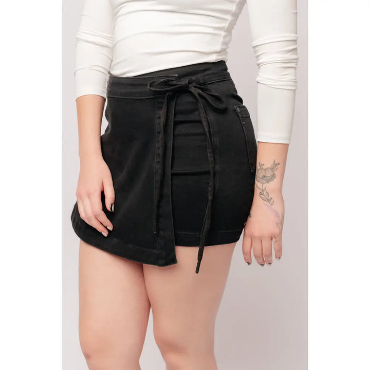 Bentli High Rise Side Tie Denim Skort in Black - Womens