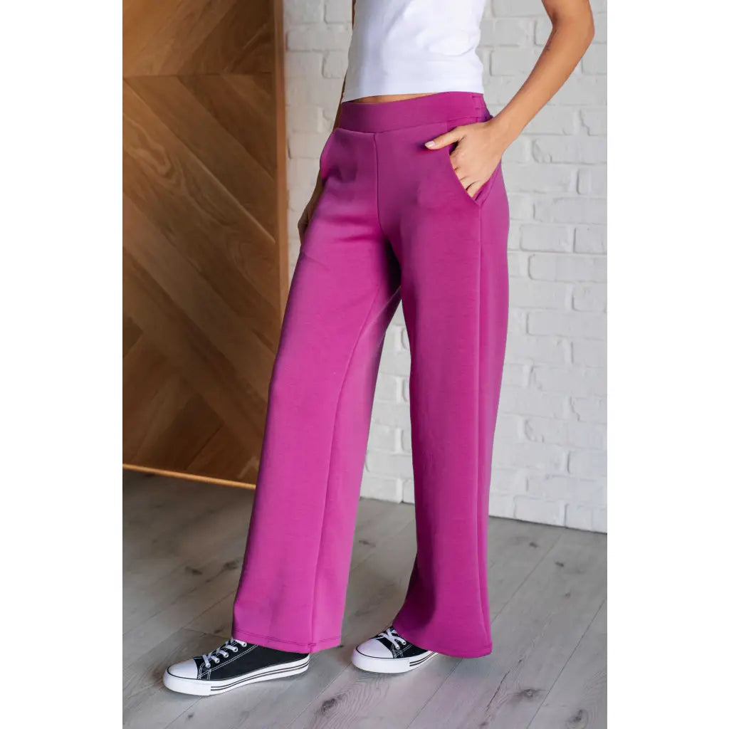 Stay stylish with our Boujee Basic Travel Wide Leg Pants in Magenta! Wrinkle resistant and so comfy! Plus it’s