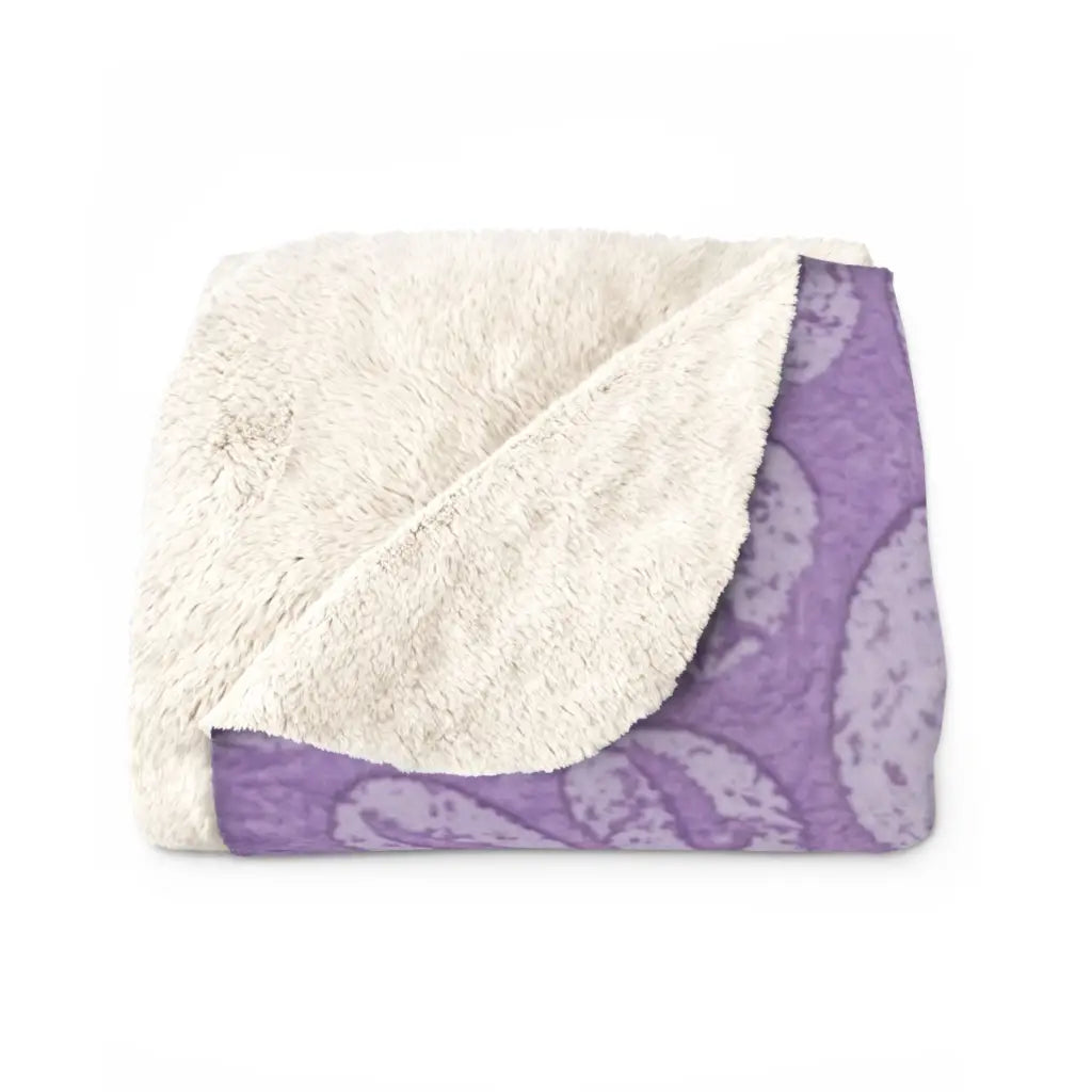 Ultra-soft sherpa fleece blanket featuring Roxy Roo art and plush warmth. Cozy coffee vibes boutique flair