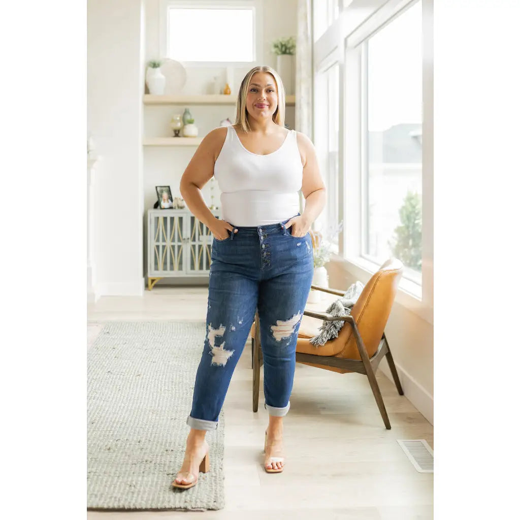 Show your style with these gorgeous Colt Distressed Boyfriend Judy Blue Jeans! Featuring a high rise button fly