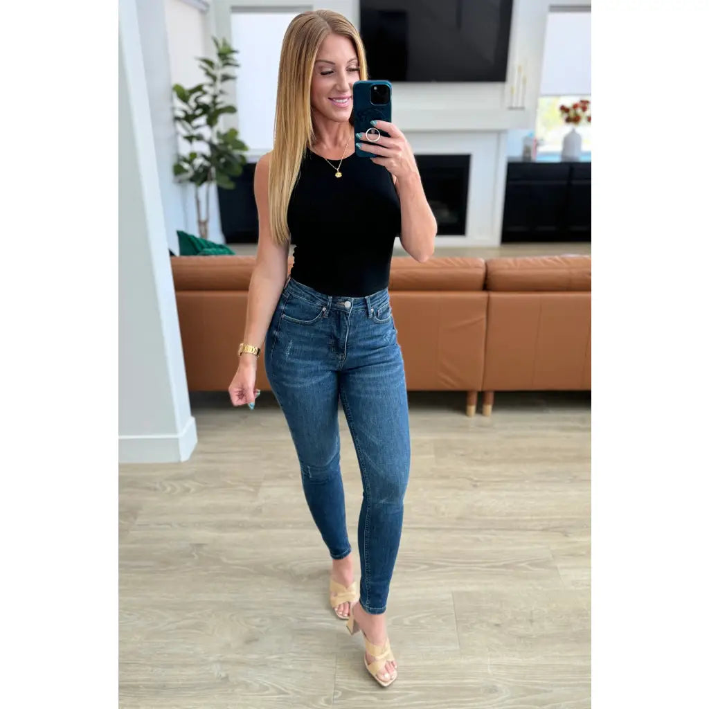 Say hello to your new wardrobe staple our Cora High Rise Control Top Skinny Jeans by Judy Blue. Featuring tummy control