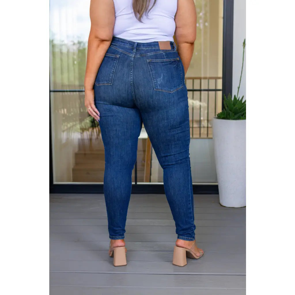 Say hello to your new wardrobe staple our Cora High Rise Control Top Skinny Jeans by Judy Blue. Featuring tummy control