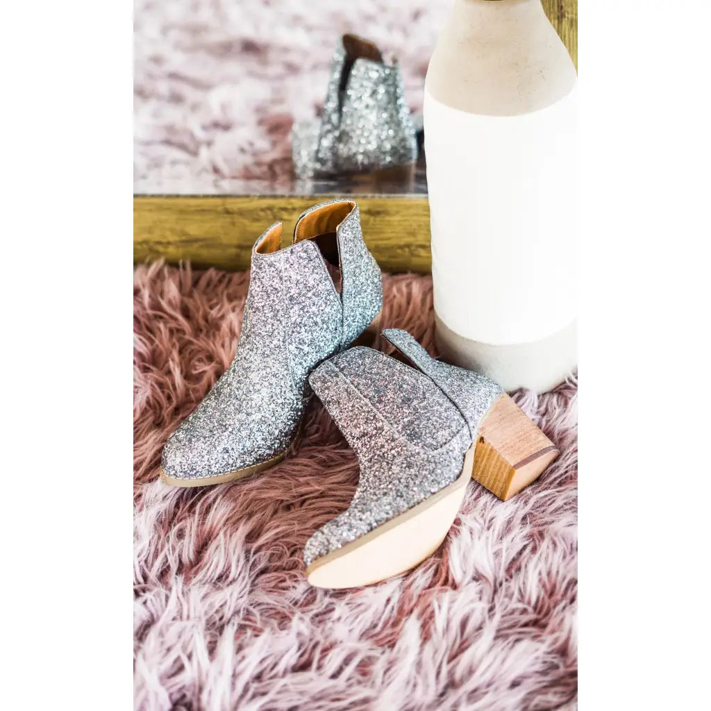 Fiera Booties in Pewter Glitter