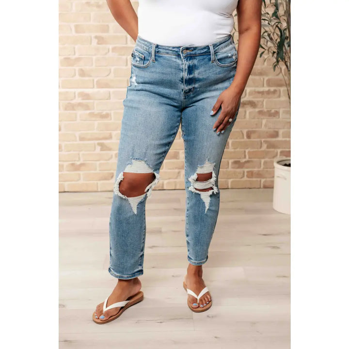 Frankie High Waist Distressed Boyfriend Judy Blue Jeans