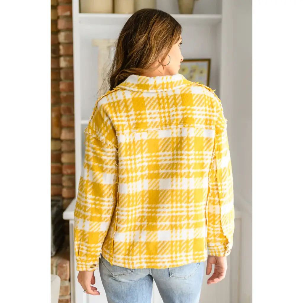 Pieces like our Hard To Miss Shacket In Mustard are hard to come by so make sure snag it while you can! Made