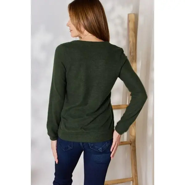 Invested Color Block V-Neck Top - Sweater