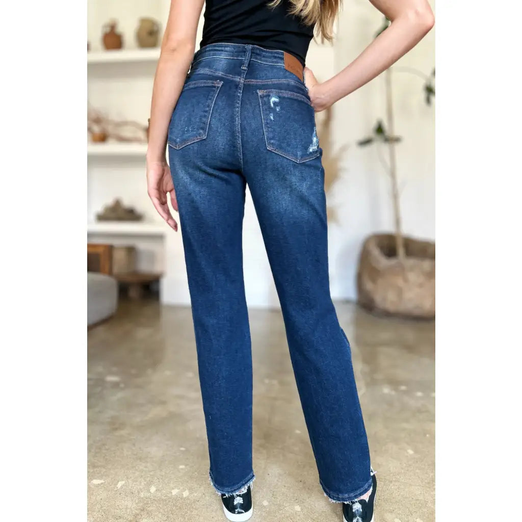 Our It’s Heavy Distressed Rigid Magic Judy Blue Jeans are crafted from durable denim with a hint of magic! These jeans