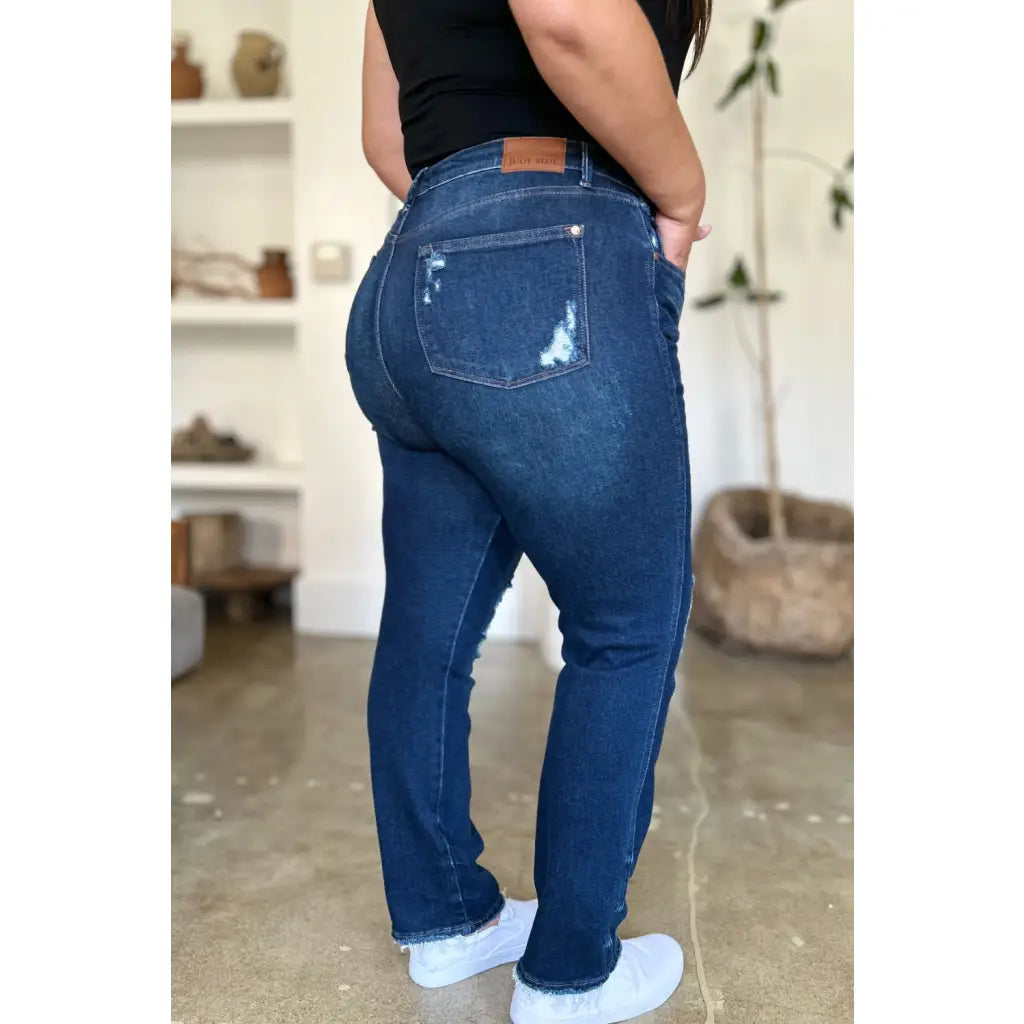 Our It’s Heavy Distressed Rigid Magic Judy Blue Jeans are crafted from durable denim with a hint of magic! These jeans