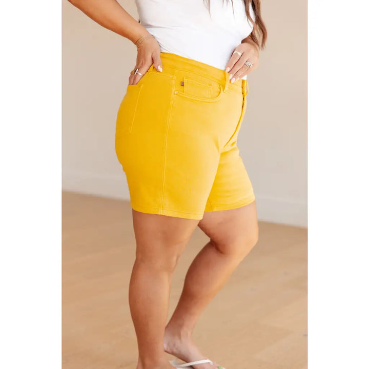 Jenna High Rise Control Top Cuffed Shorts in Yellow - Womens