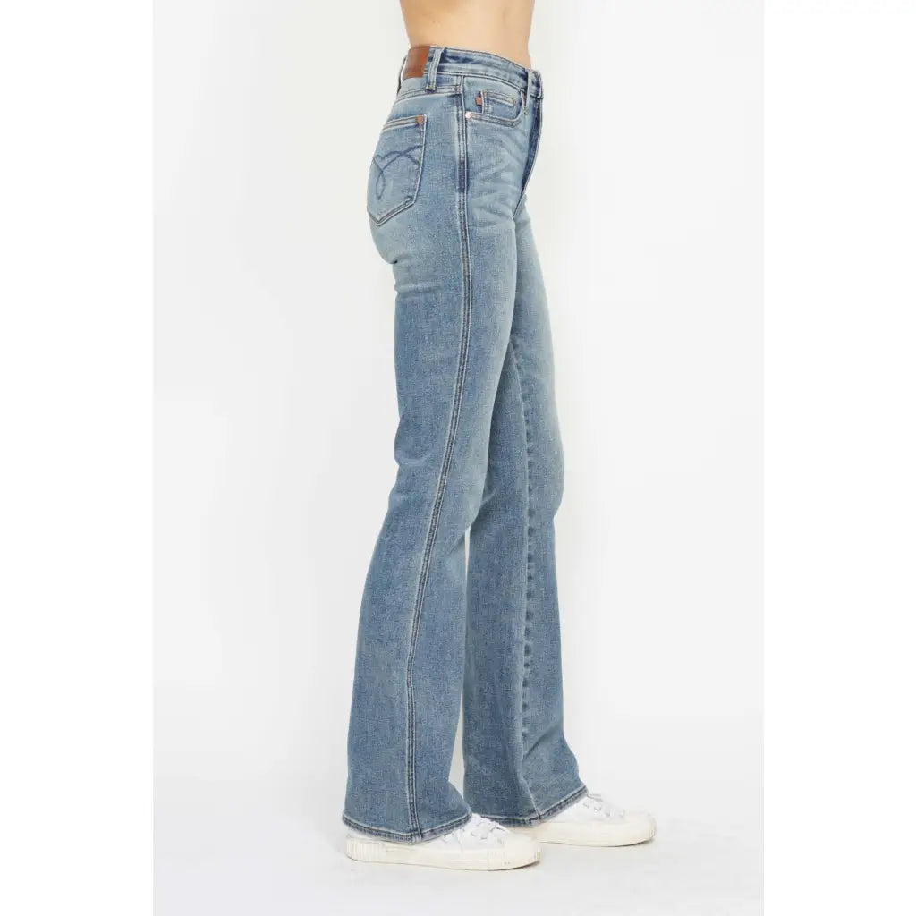Judy Blue Tummy Control Bootcut Jeans flatter all shapes including curvy and plus sizes with embroidered pockets