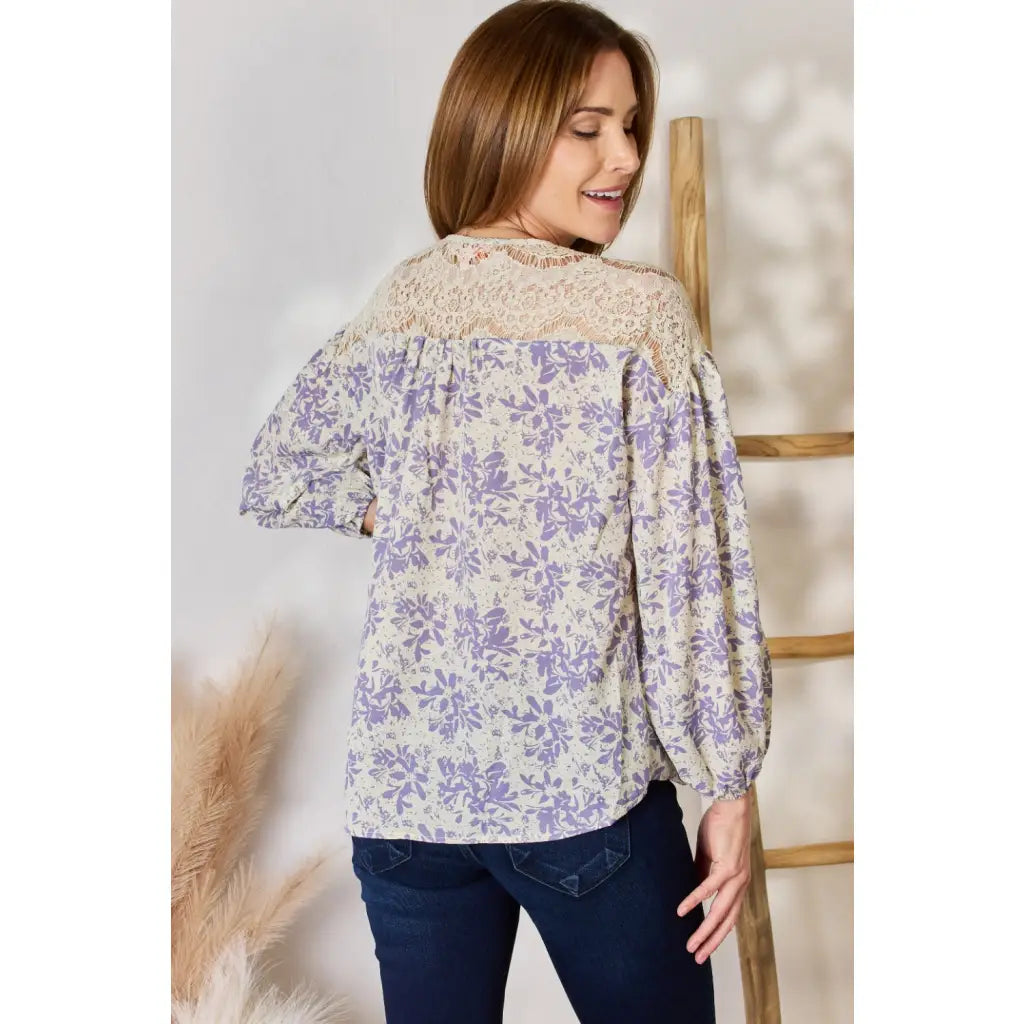 Our Lace in Detail Printed Blouse is a feminine and stylish top that combines the delicate lace accents beautiful lilac