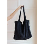 Stay chic and carefree with our Last Minute Corduroy Tote in Black. The relaxed vibe makes it perfect for any occasion
