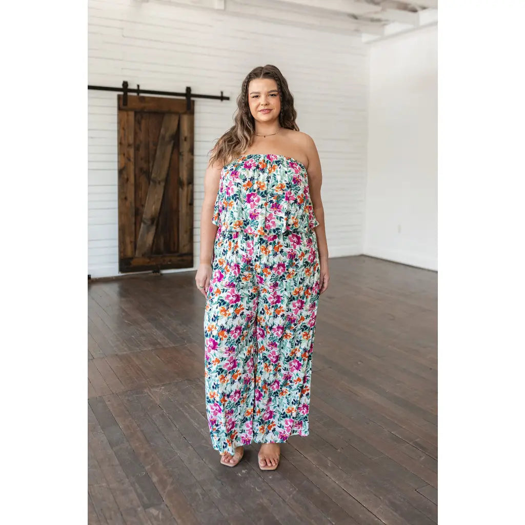 Achieve party perfect vibes every time you slip into our Life of the Party Floral Jumpsuit. With its bold floral