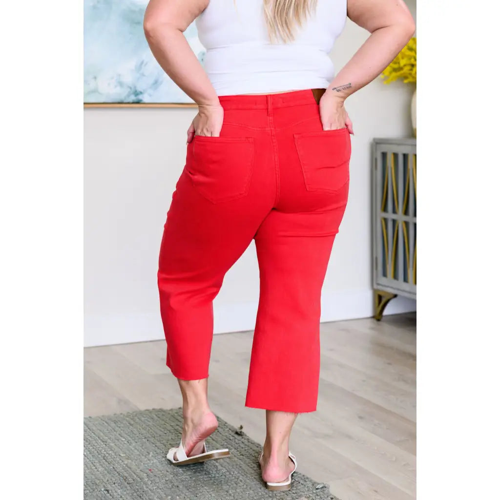 Slip into style and comfort with our Lisa High Rise Control Top Cropped Jeans in Red from Judy Blue. Featuring tummy