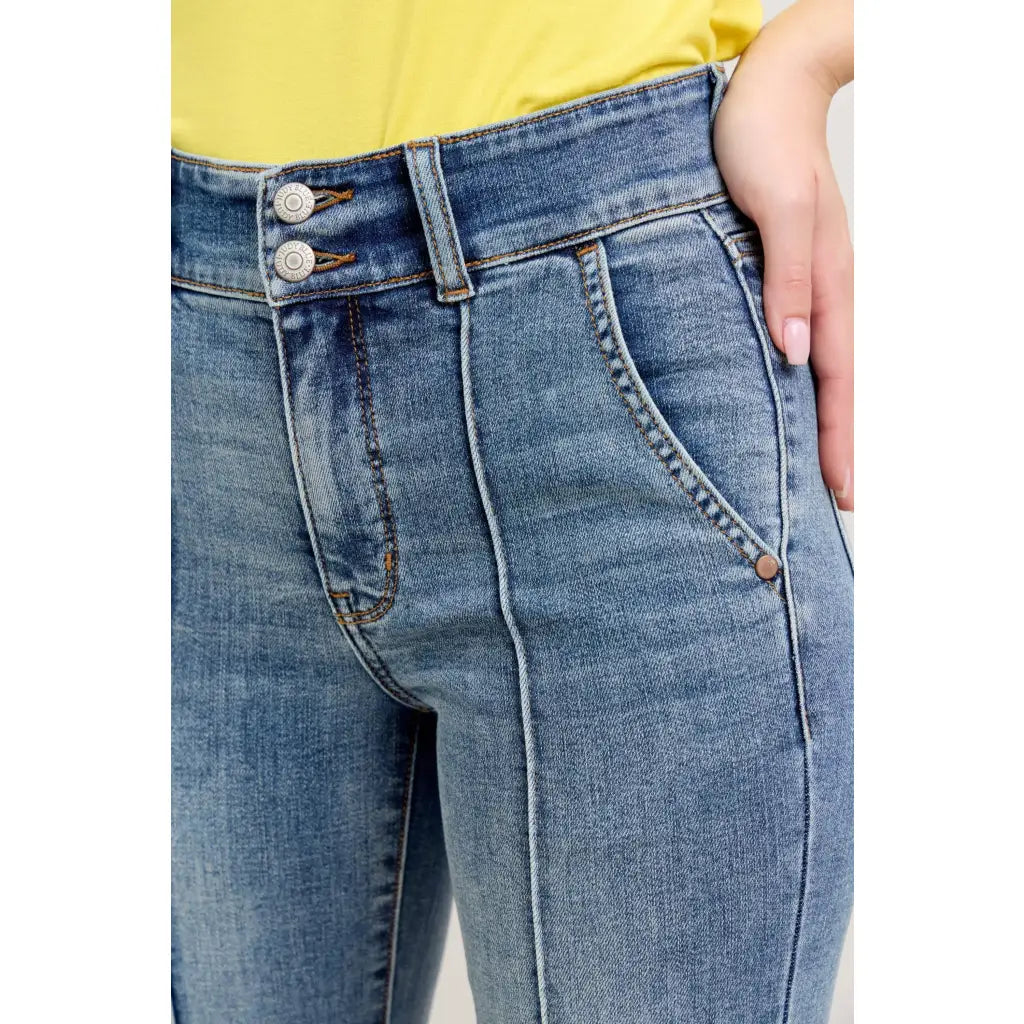 Long Legs and Lattes Flare Judy Blue jeans with high waist stretch fit seam detail. Plus size flattering boutique denim