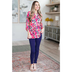 Our Magic Skinny Pants feature a high rise slim fit in ponte knit for flattering silhouette. The stretchy pull-on