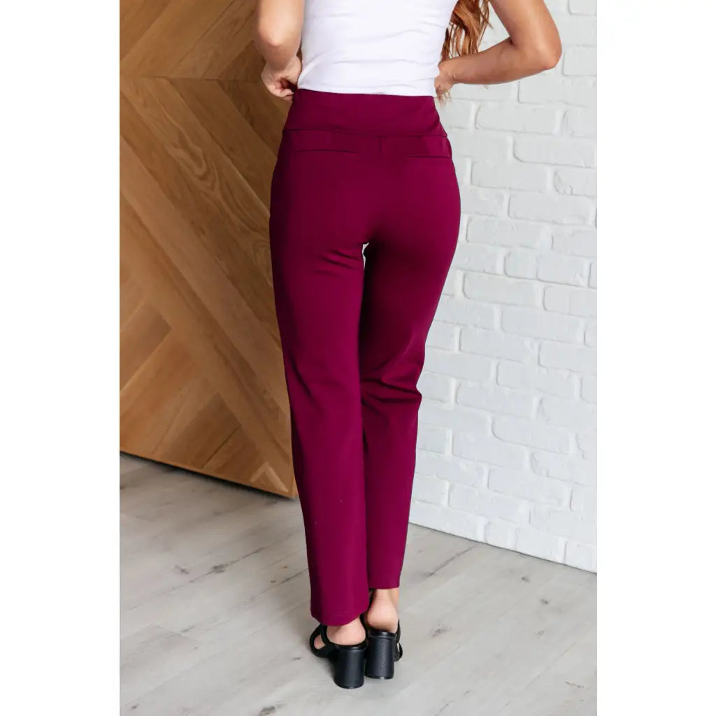 Our Magic Straight Leg Pants in Wine are made with a soft ponte knit fabric for ultimate comfort. These stretchy slim