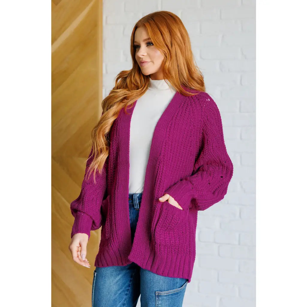 Stay cozy in our Maybe Monday Cardigan! This super soft sweater knit cardigan features an open front pockets a slouchy