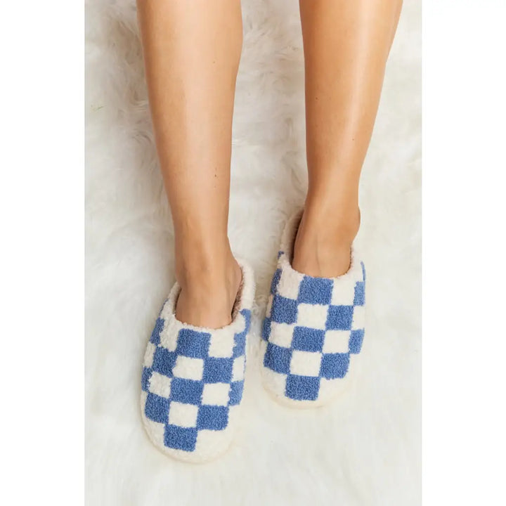 On Your Mark Checkered Plush Slippers - Cobalt Blue / S