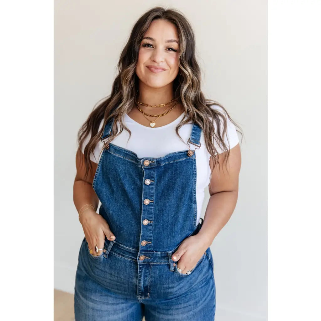 Step out in style with Priscilla High Rise Crop Wide Leg Denim Overalls from Judy Blue! These chic retro-style overalls