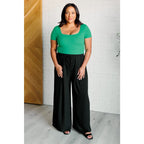 Our gorgeous black Send it On Wide Leg Pants feature a crinkle woven fabric cased elastic waistband functional