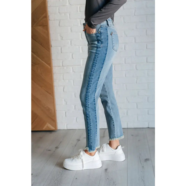 Side Panel High Rise Slim Judy Blue Jeans - Denim