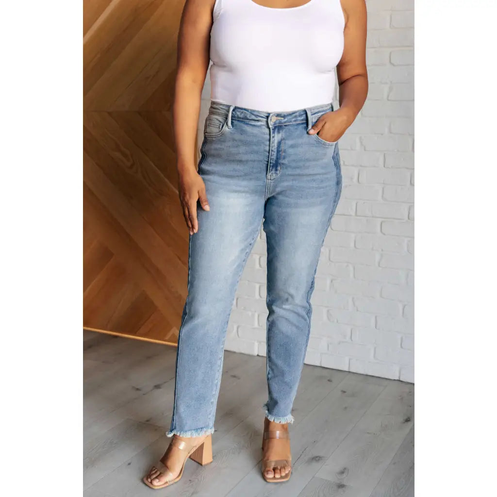 Get ready to elevate your denim game with our Side Panel High Rise Slim Judy Blue Jeans. Easily style for just about