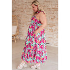 Get ready to love our Such a Lover Girl Tiered Dress! Made from cheerful floral woven fabric it features square