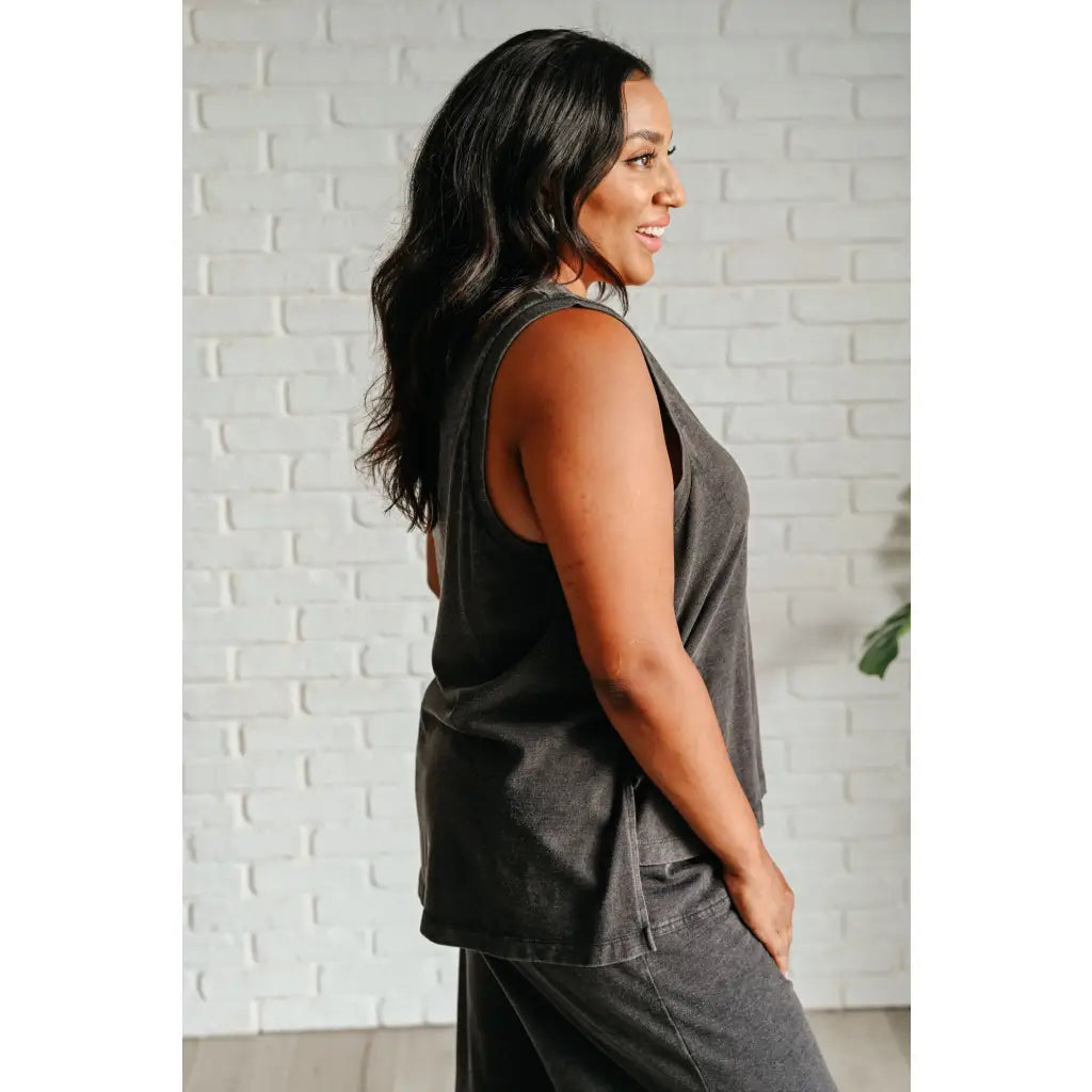 Relax in style with our Taking It Easy Lounge Set. Made of soft and comfortable charcoal grey knit fabric this tank