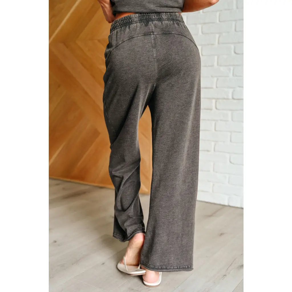 Relax in style with our Taking It Easy Lounge Set. Made of soft and comfortable charcoal grey knit fabric this tank