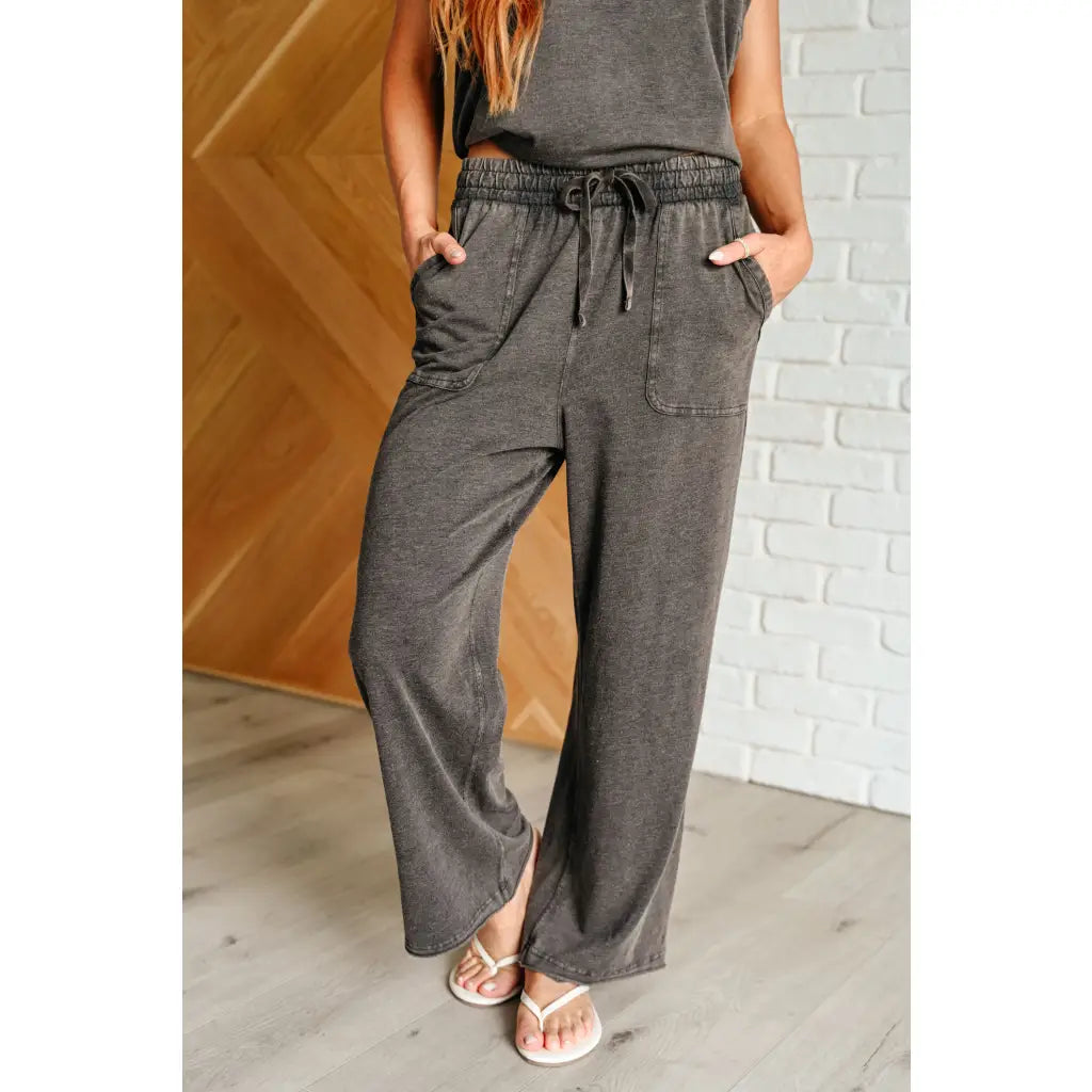 Relax in style with our Taking It Easy Lounge Set. Made of soft and comfortable charcoal grey knit fabric this tank