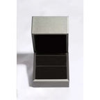 Our gorgeous turquoise 925 Sterling Silver Ring is sure to be your new favorite find! Includes a gift box.