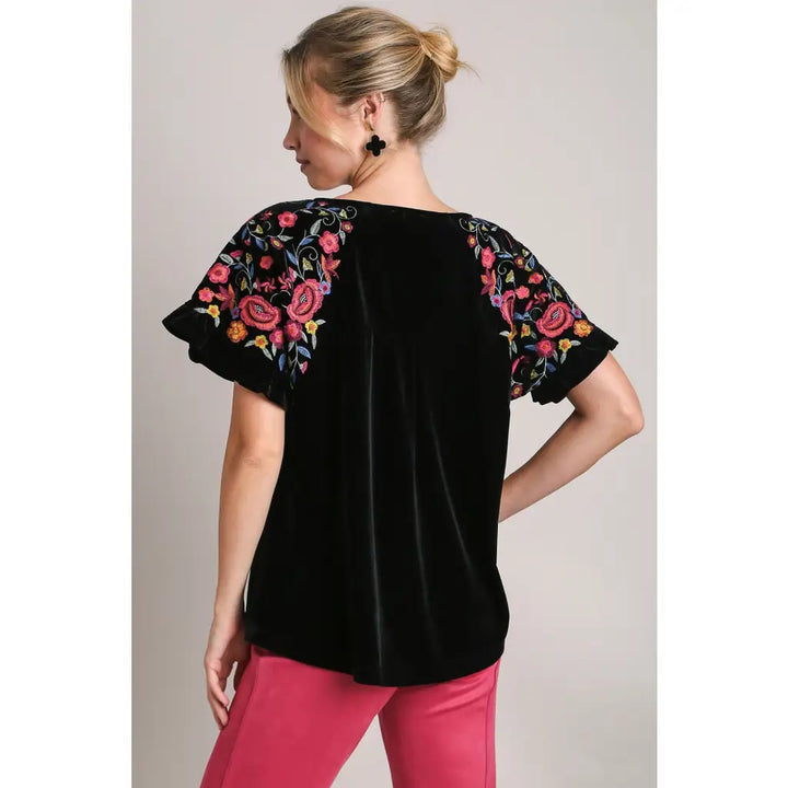 Velvet Embroidery Sleeve Blouse in Black