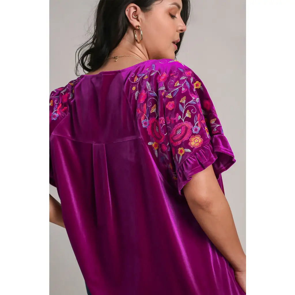 Our Velvet Embroidery Sleeve Blouse in Violet is a stunningly vibrant piece that combines fun look with touch
