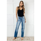 Stay warm and stylish with our Vintage Wash Thermal Straight Judy Blue Jeans. These high rise jeans feature a brushed