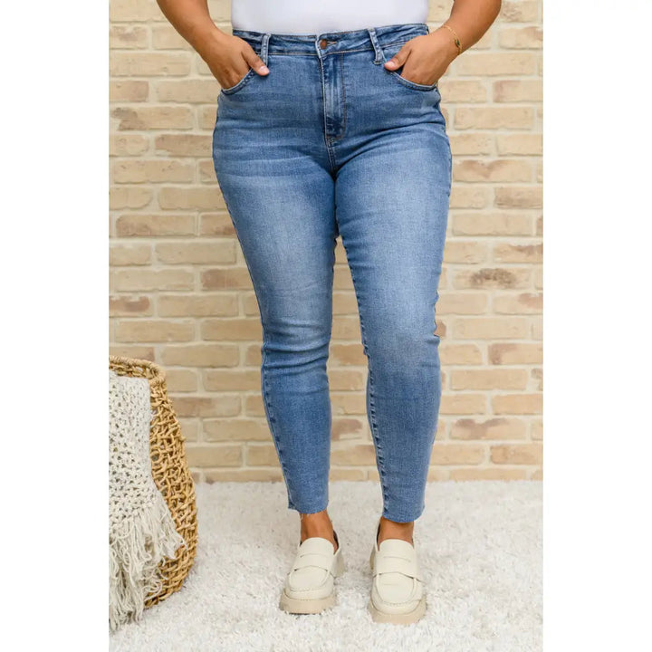 Becca High Waisted and Cropped Judy Blue Jeans - Womens