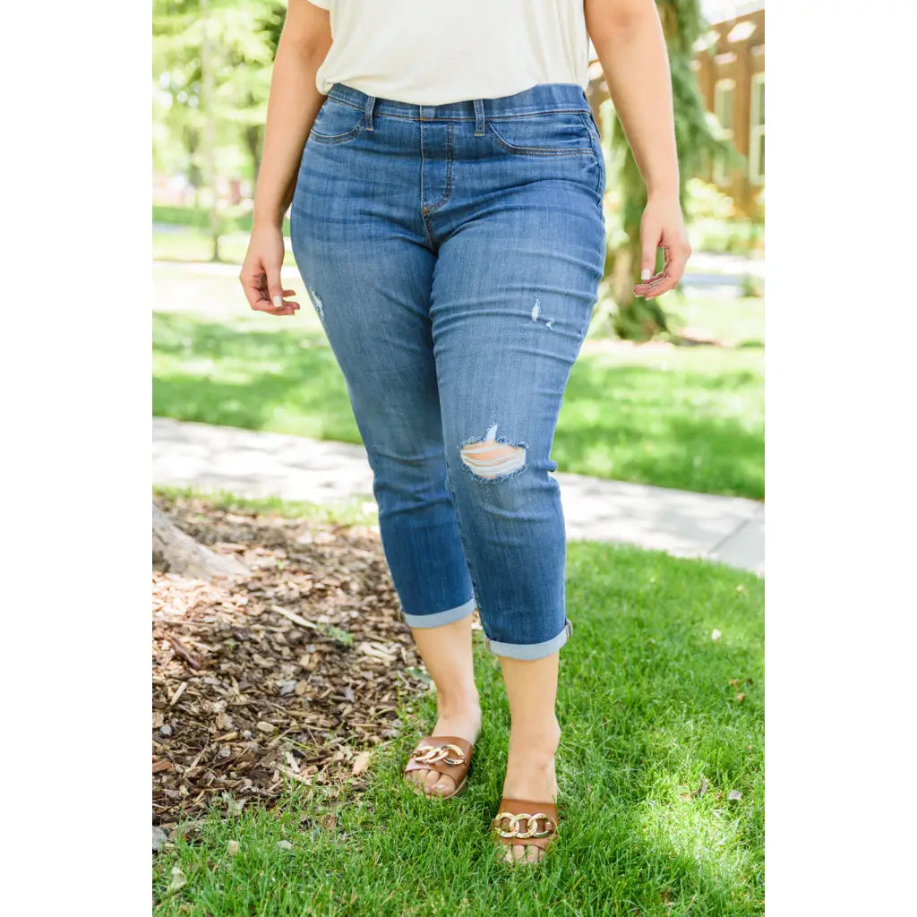The Nikki Mid-Rise Boyfriend Jeggings have the comfort and style all your other jeans are missing! A super stretchy