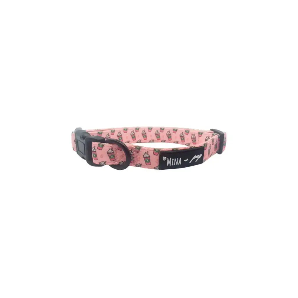 Raise your paw if you love coffee! This adorable pink pupshake adjustable collar is all about comfort and style!