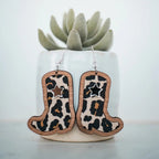 2 inch length Features 3 dimensional star detail Great for sensitive ears Material: Sapele Glitter Acrylic or Patterned